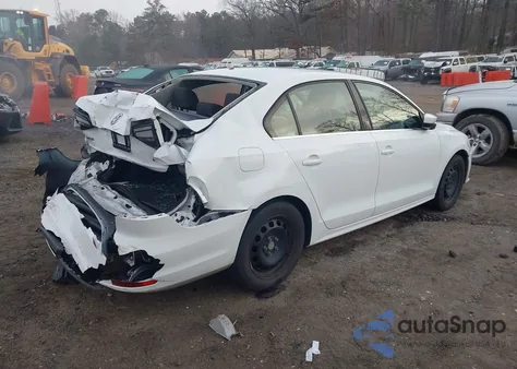 2017 Volkswagen Jetta 1.4T S z USA, uszkodzony, nr VIN 3VW2B7AJ5HM350166